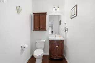 3468 SE Silver Fox Ave, Hillsboro, OR 97123 - Photo 21