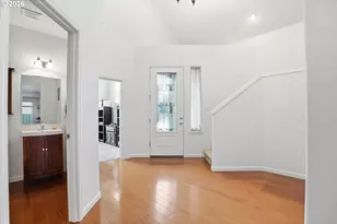 3468 SE Silver Fox Ave, Hillsboro, OR 97123 - Photo 5