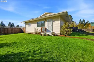 915 SE Zee Ct, McMinnville, OR 97128 - Photo 5