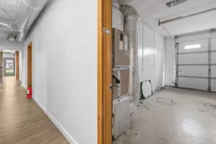 47470 Hwy 58, Oakridge, OR 97463 - Photo 17