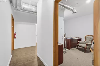 47470 Highway 58, Oakridge, OR 97463 - Photo 15