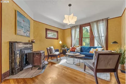 5608 NE Cleveland Ave, Portland, OR 97211 - Photo 7