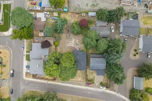 1893 River Rd, Lebanon, OR 97355 - Photo 33