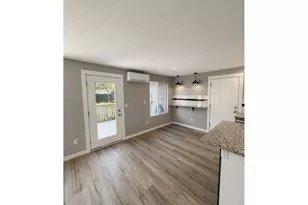 975 Evergreen Dr, Creswell, OR 97426 - Photo 5