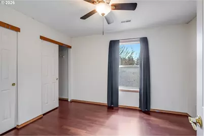 14134 E Burnside St #2, Portland, OR 97233 - Photo 19