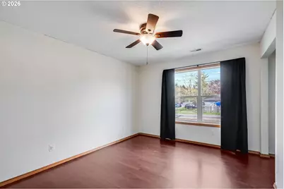 14134 E Burnside St #2, Portland, OR 97233 - Photo 27