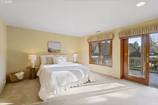 847 Fairway View Dr, Eugene, OR 97401 - Photo 13