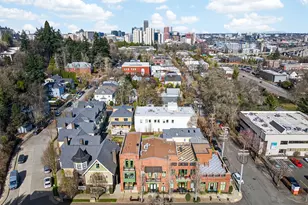 121 SW Gibbs St, Portland, OR 97239 - Photo 45