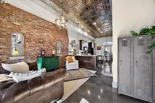 121 SW Gibbs St, Portland, OR 97239 - Photo 5