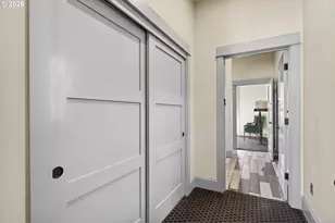 121 SW Gibbs St, Portland, OR 97239 - Photo 29