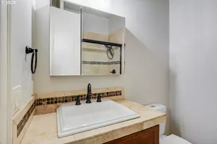 1880 NW Deette Dr, Portland, OR 97229 - Photo 11