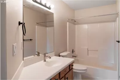 15520 SW Neptune Ln, Beaverton, OR 97007 - Photo 25