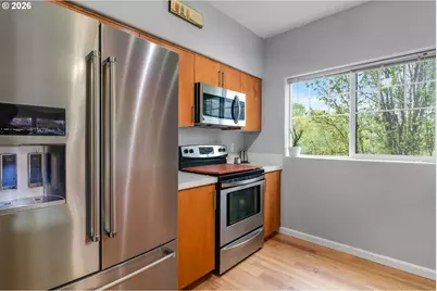 10834 NE Holly St #204, Hillsboro, OR 97006 - Photo 11