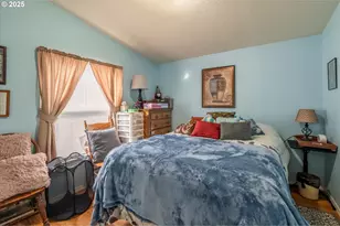 63782 Wallace Rd, Coos Bay, OR 97420 - Photo 19