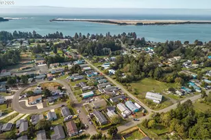 63782 Wallace Rd, Coos Bay, OR 97420 - Photo 23