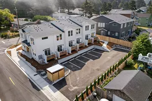 305 SE Jetty Ave, Lincoln City, OR 97367 - Photo 11