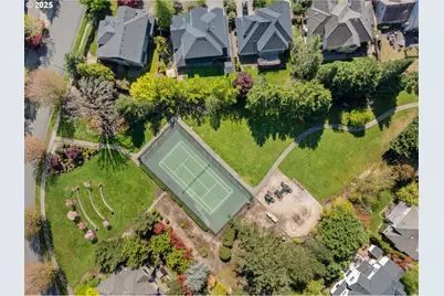 4556 NW Oakpoint Way, Portland, OR 97229 - Photo 35