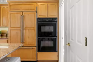 4556 NW Oakpoint Way, Portland, OR 97229 - Photo 11