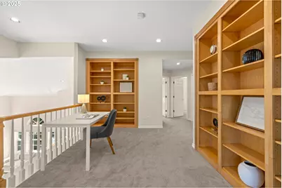 4556 NW Oakpoint Way, Portland, OR 97229 - Photo 15