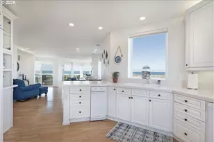 5758 SW Cupola Dr, South Beach, OR 97366 - Photo 15