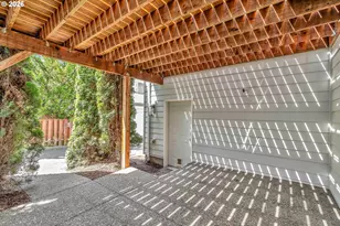 241 SW 105th Terrace, Portland, OR 97225 - Photo 45