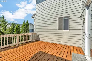 241 SW 105th Terrace, Portland, OR 97225 - Photo 15
