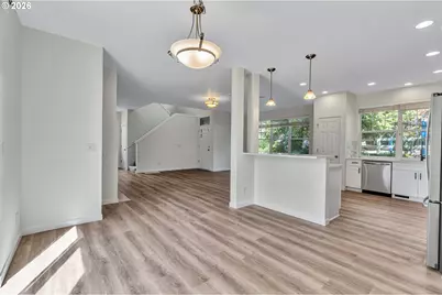 241 SW 105th Ter, Portland, OR 97225 - Photo 11