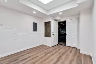 241 SW 105th Terrace, Portland, OR 97225 - Photo 9