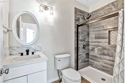 241 SW 105th Ter, Portland, OR 97225 - Photo 17