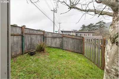 1940 Highway 101, Rockaway Beach, OR 97136 - Photo 21