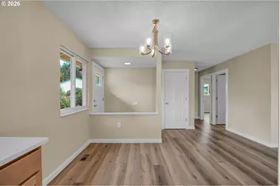 12388 SW King George Dr, Portland, OR 97224 - Photo 15