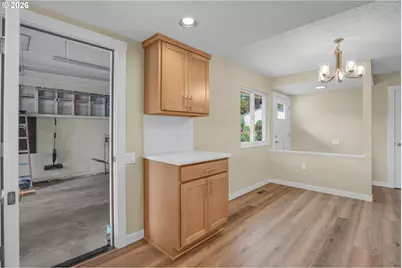 12388 SW King George Dr, Portland, OR 97224 - Photo 13
