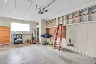 12388 SW King George Dr, Portland, OR 97224 - Photo 23
