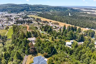 720 Kings Ave, Lakeside, OR 97449 - Photo 45