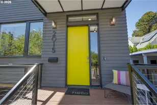 2015 SE 46th Ave, Portland, OR 97215 - Photo 3