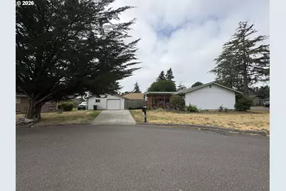 2320 20th St, Florence, OR 97439 - Photo 29