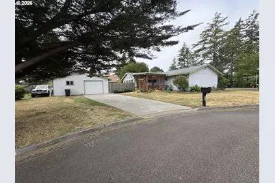 2320 20th St, Florence, OR 97439 - Photo 1