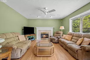 1083 SE Acacia Pl, Gresham, OR 97080 - Photo 23