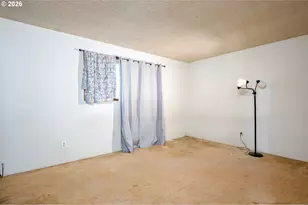 230 NE 160th Ave, Portland, OR 97230 - Photo 19