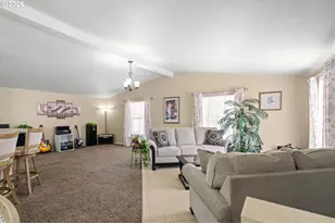 326 SE Anderson Rd, Boardman, OR 97818 - Photo 5