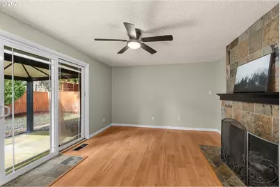 11800 NW 9th Ave, Vancouver, WA 98685 - Photo 11