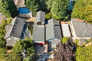 2817 NE Weidler St, Portland, OR 97232 - Photo 43