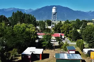 916 Robert St, Haines, OR 97833 - Photo 3