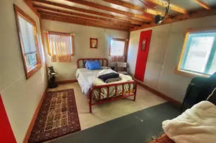 916 Robert St, Haines, OR 97833 - Photo 11