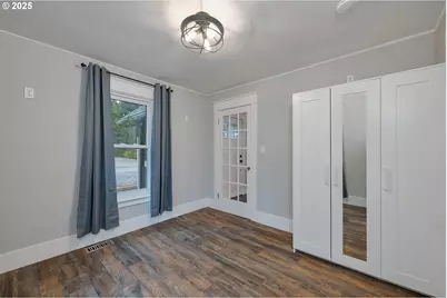 8116 SW 46th Ave, Portland, OR 97219 - Photo 33