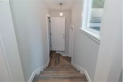 8116 SW 46th Ave, Portland, OR 97219 - Photo 37