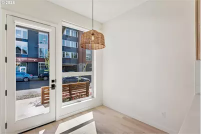 819 N Failing St, Portland, OR 97227 - Photo 9