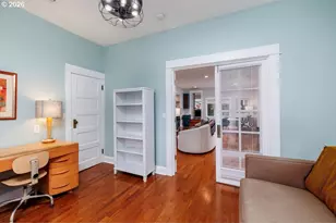 3827 SW Dolph Ct, Portland, OR 97219 - Photo 13