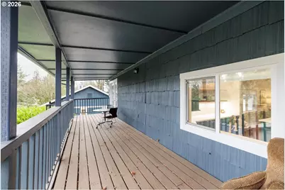 3827 SW Dolph Ct, Portland, OR 97219 - Photo 33