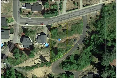 1 Queens Ave #1, Creswell, OR 97426 - Photo 9